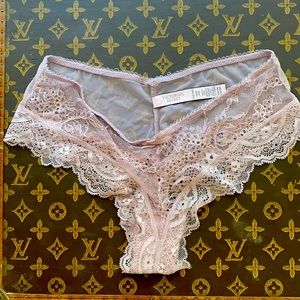 VICTORIA'S SECRET Dream Angels Cheeky Panty S